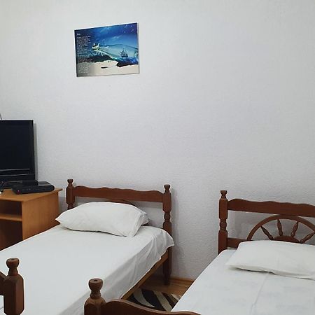 Guesthouse Sinani Ulcinj Extérieur photo