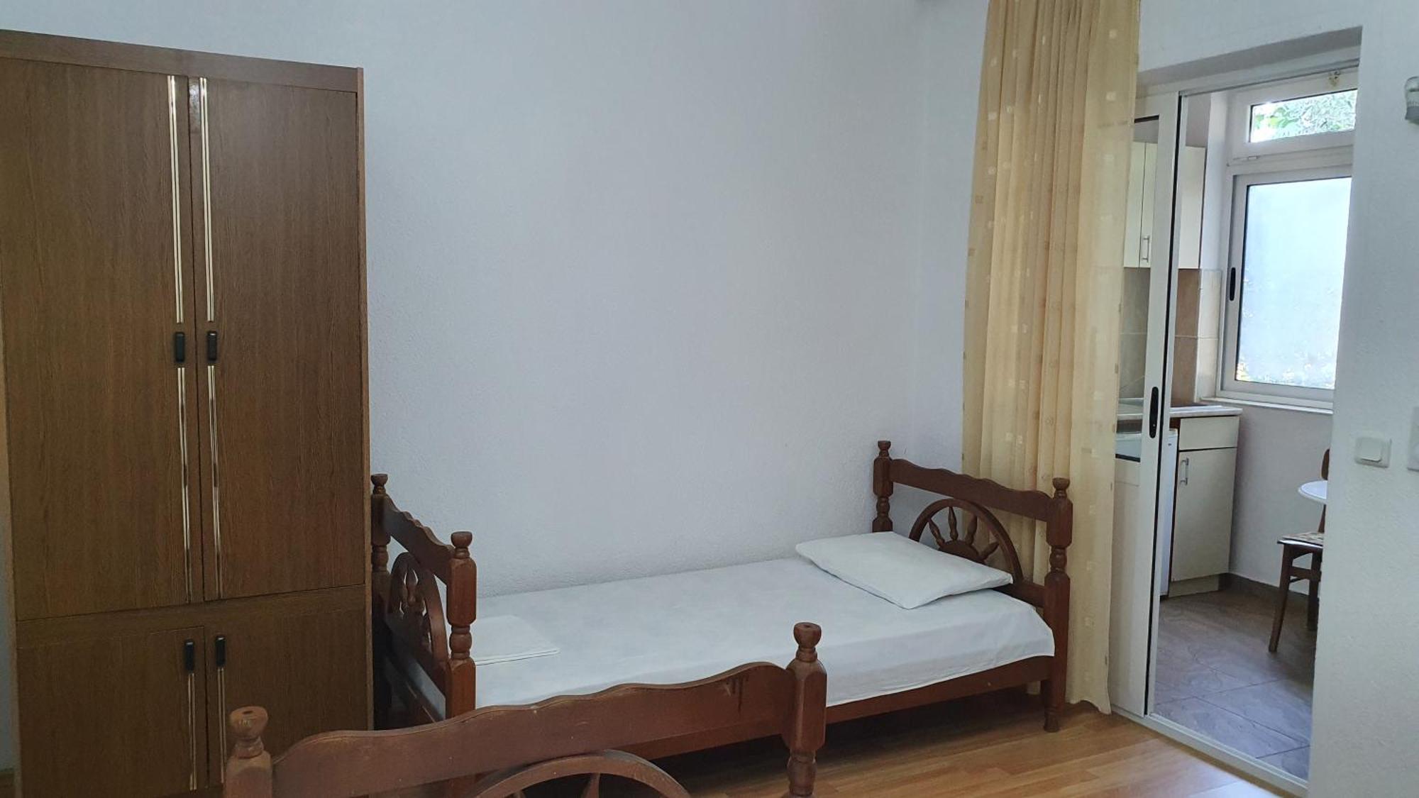 Guesthouse Sinani Ulcinj Extérieur photo